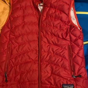 Women’s Patagonia puffer vest